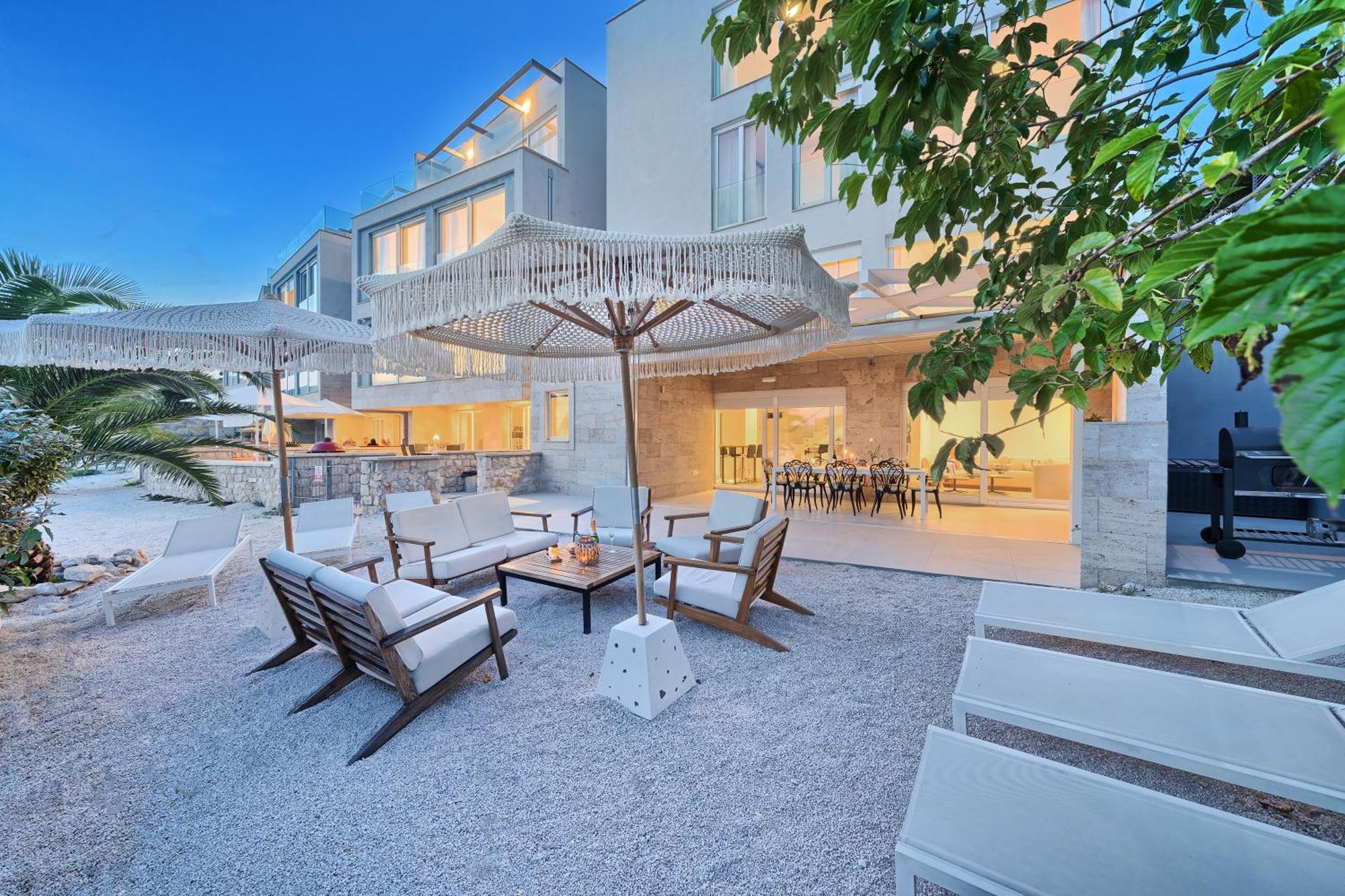 Livingstone Beach House Trogir Bagian luar foto