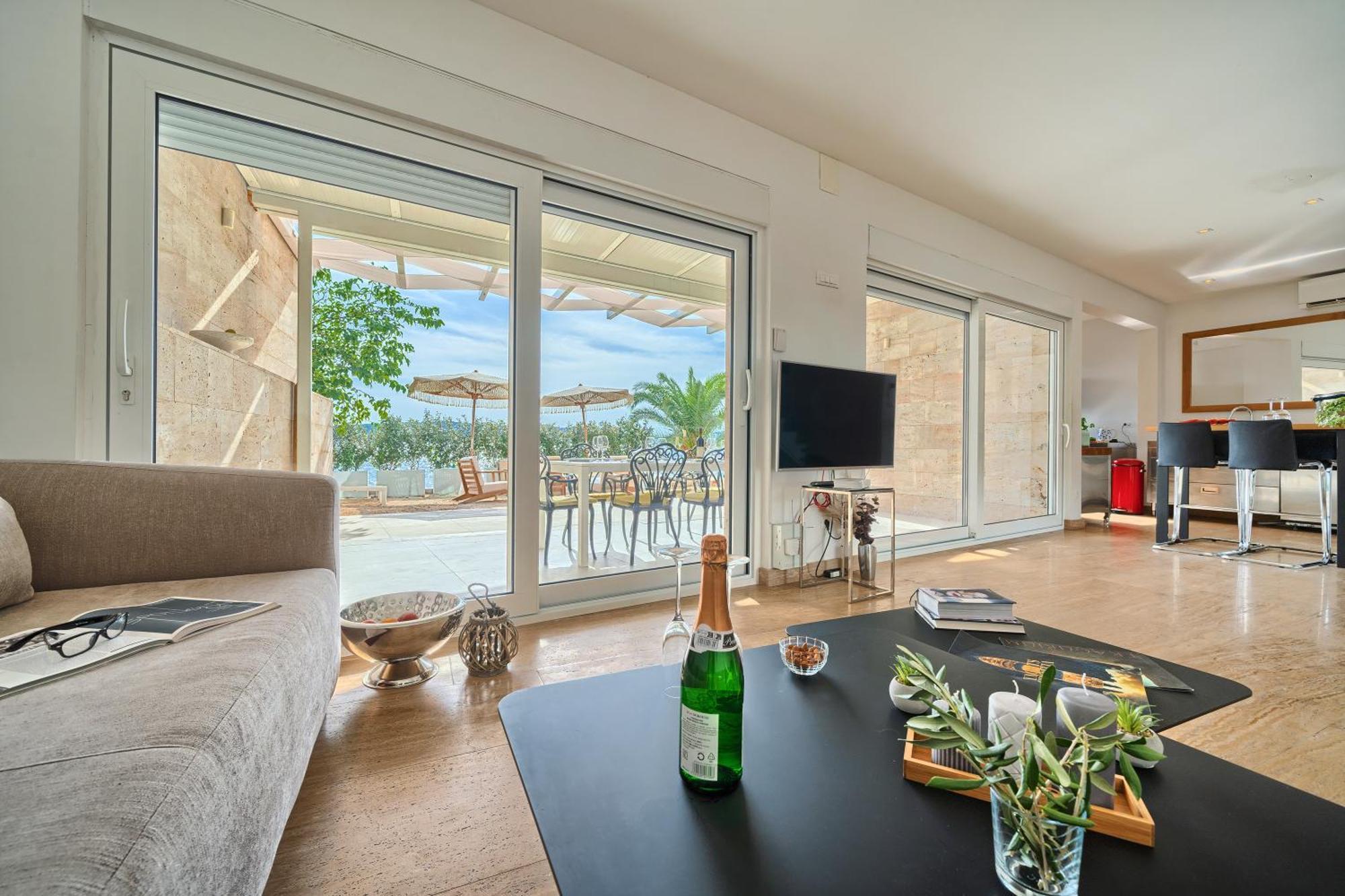 Livingstone Beach House Trogir Bagian luar foto