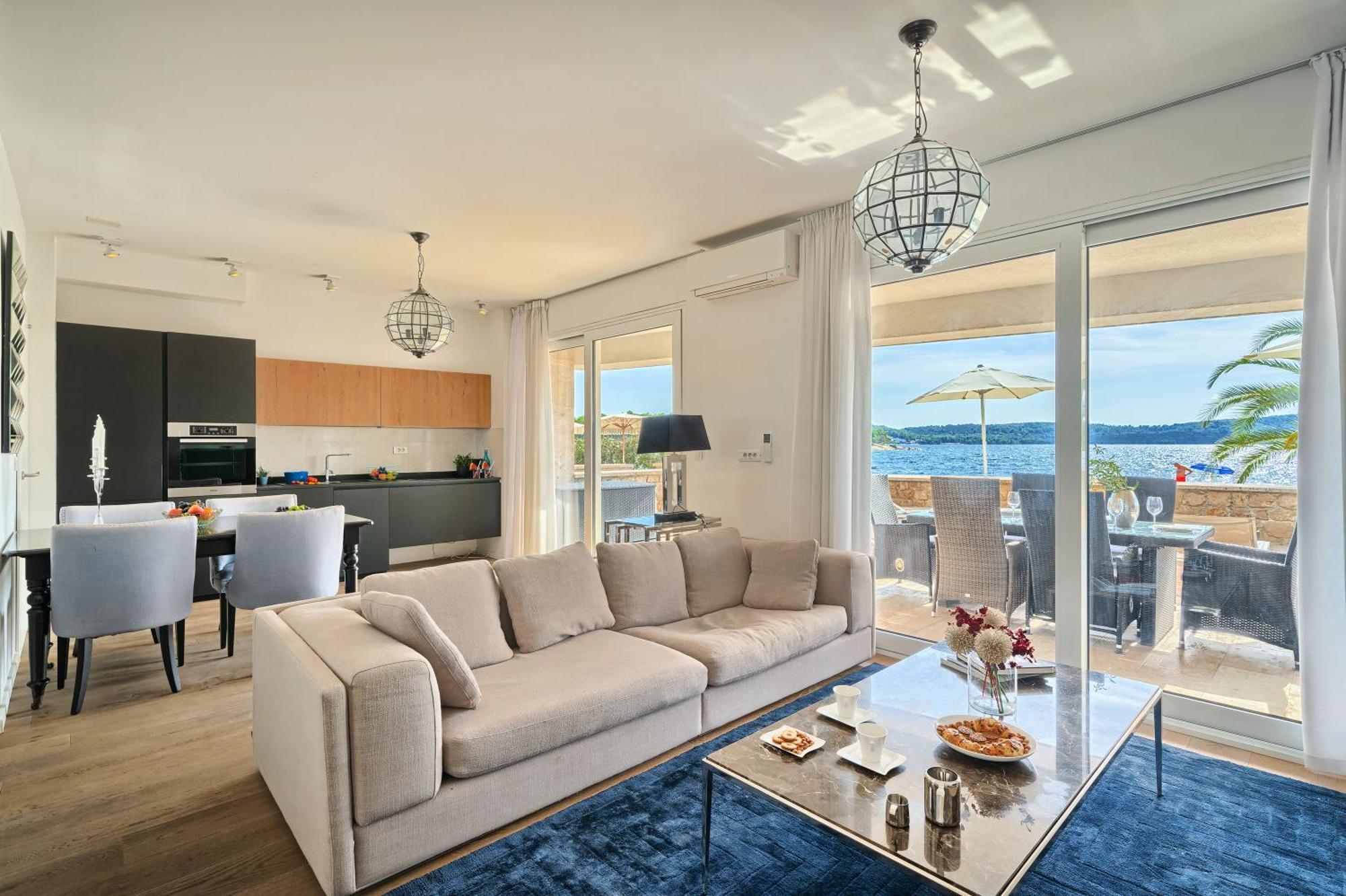 Livingstone Beach House Trogir Bagian luar foto